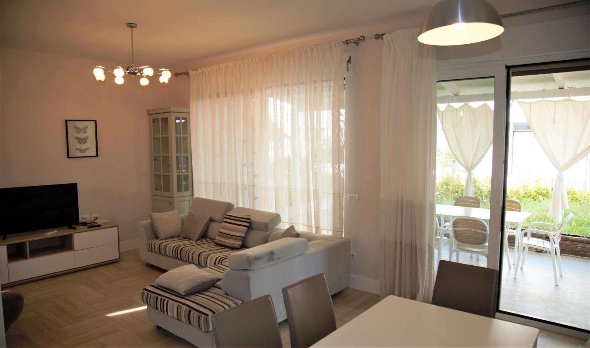 Artino Villa Durres Exterior photo